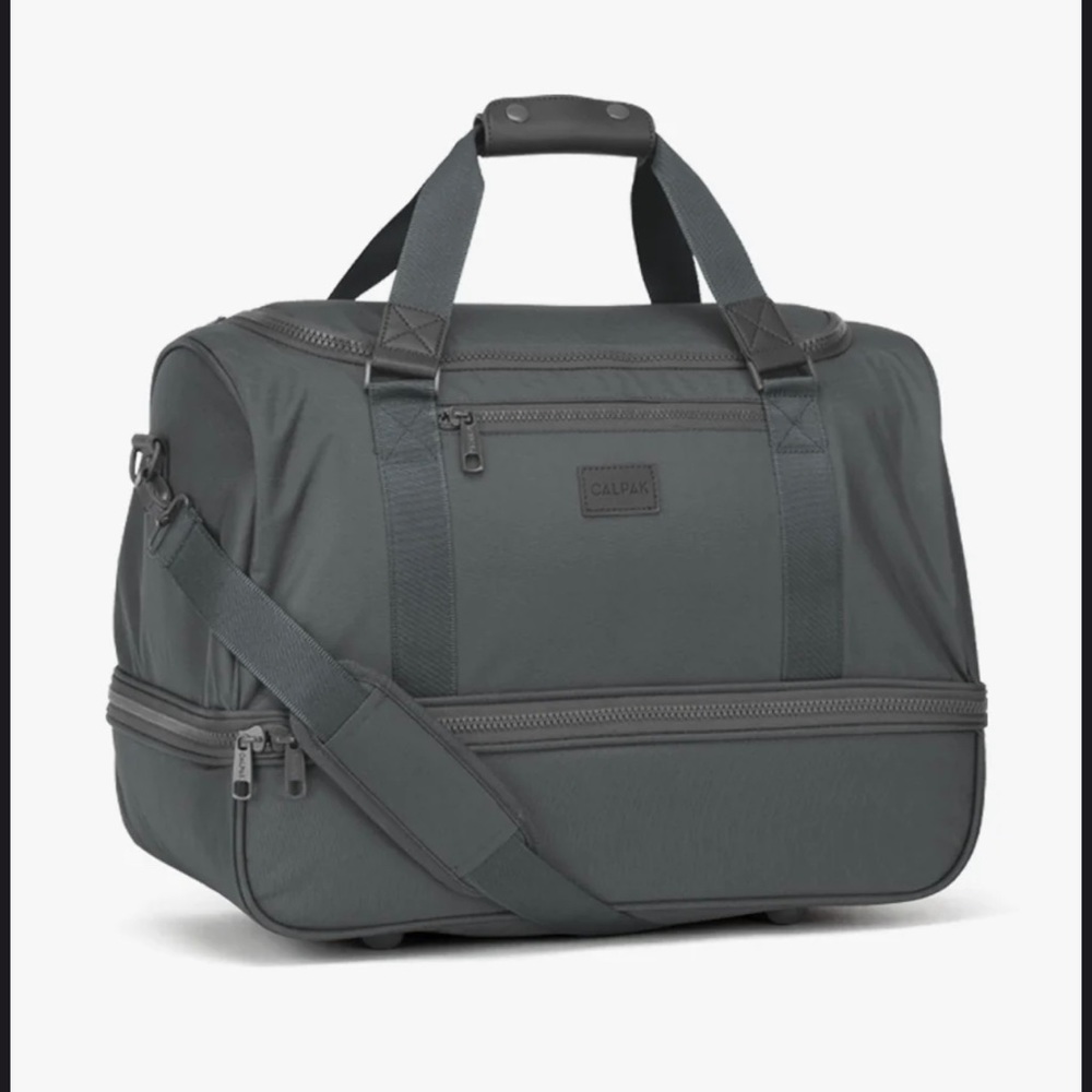Cal pack Weekender Duffle